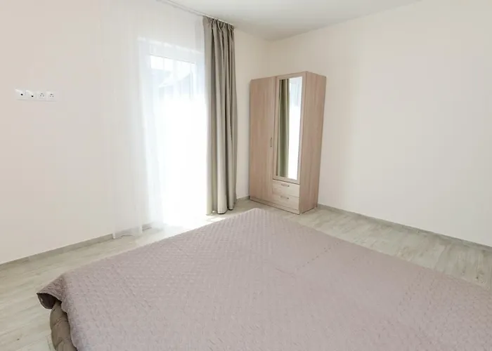 Elit Гостевой дом 3*